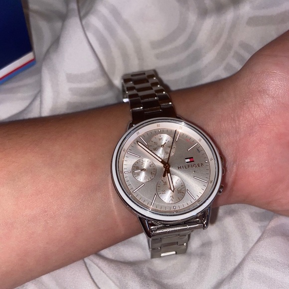 Tommy Hilfiger watch main image 4